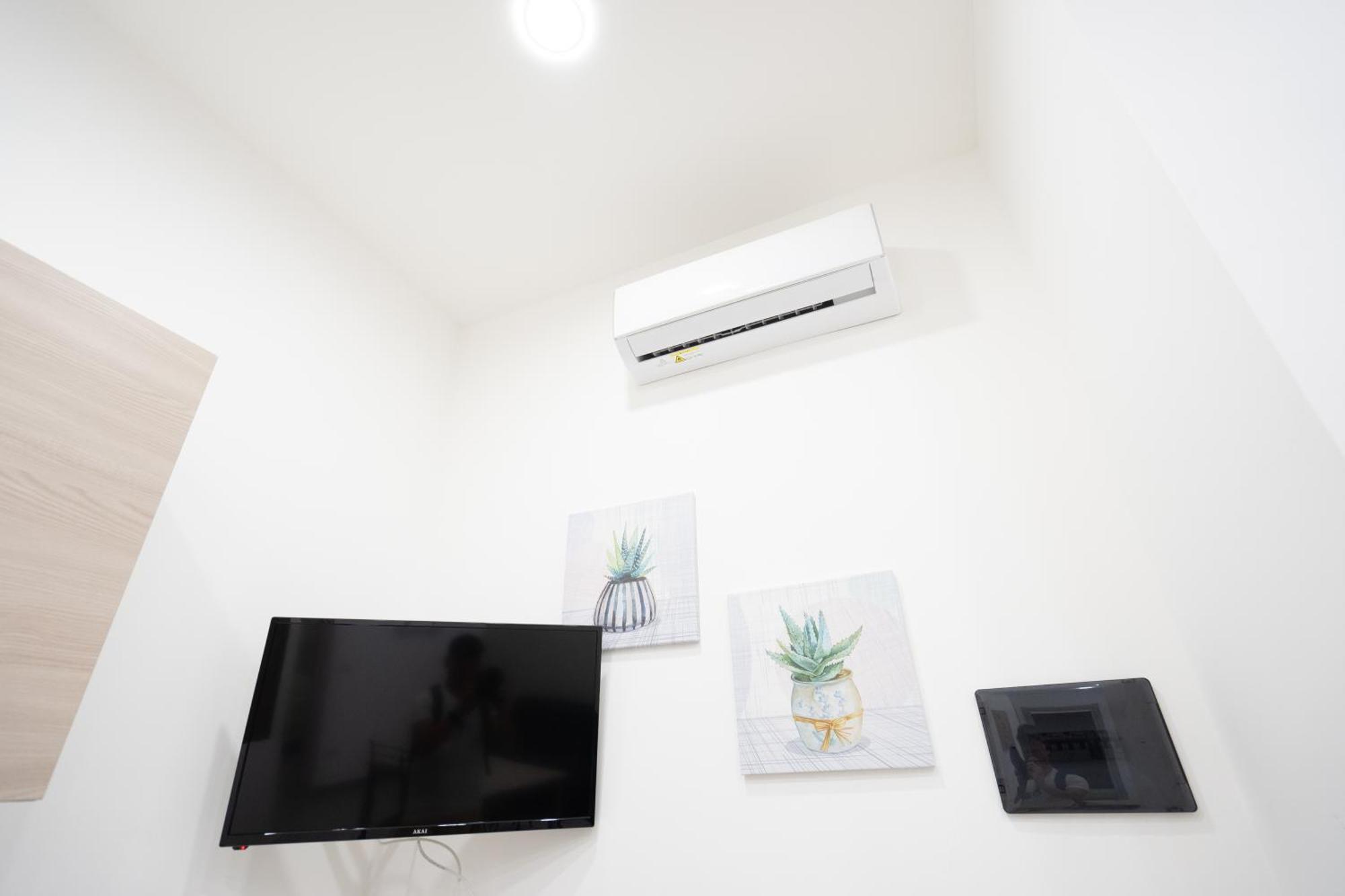 Casa Vacanza Serafino Apartment คาตาเนีย ภายนอก รูปภาพ